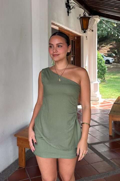 CONJUNTO BLUSA GRECO - SKORT LINO